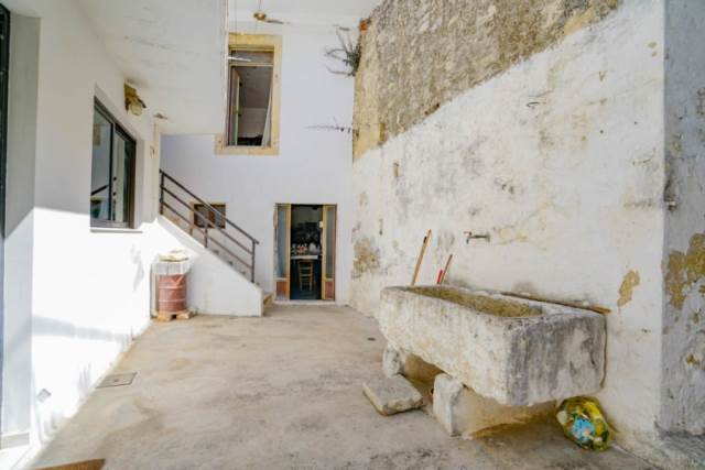 (For Sale) Residential Detached house || Rethymno/Rethymno - 174 Sq.m, 3 Bedrooms, 100.000€ 