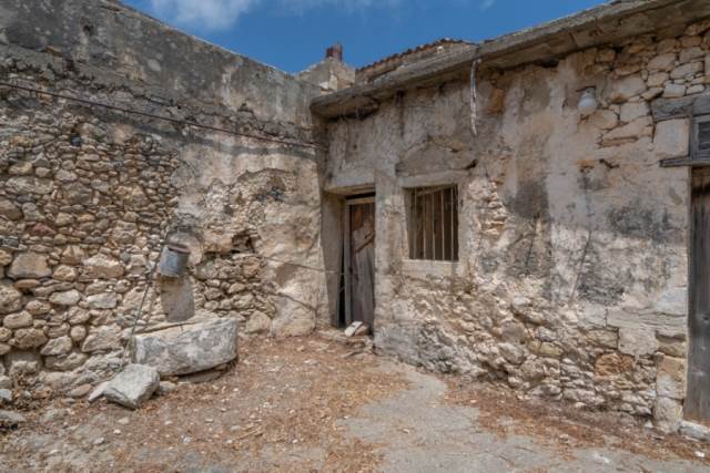 (For Sale) Residential Detached house || Rethymno/Arkadi - 127 Sq.m, 2 Bedrooms, 95.000€ 