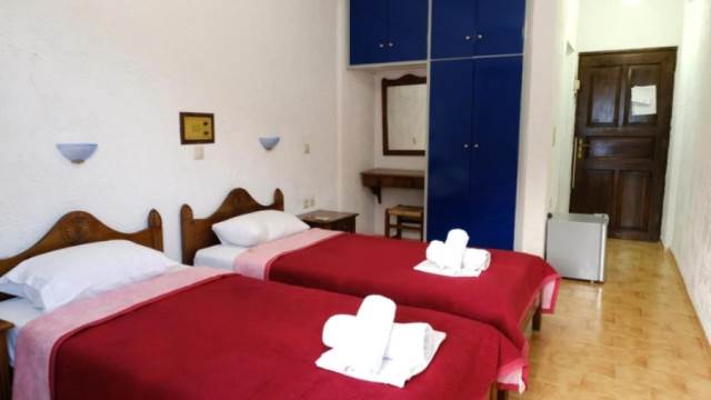 (En vente) Autres Biens Hôtel || Rethymno/Lampi - 1.146 M2, 800.000€ 