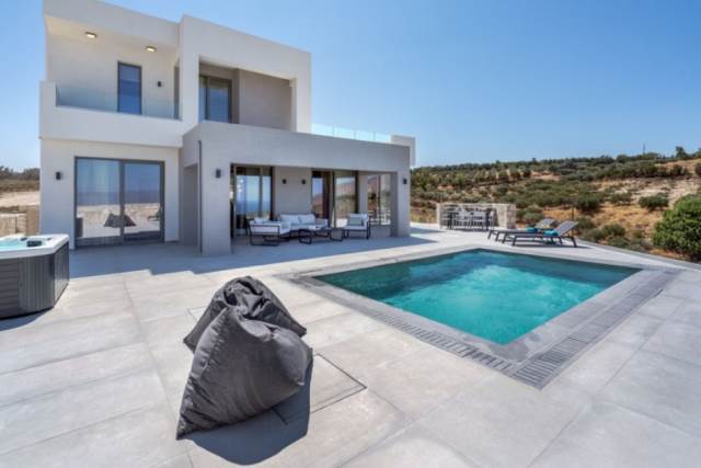 (For Sale) Residential Villa || Chania/Kissamos - 290 Sq.m, 6 Bedrooms, 1.200.000€ 