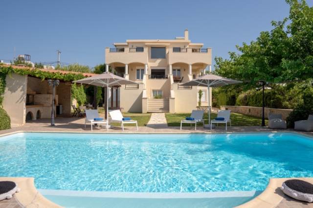 (En vente) Habitation Villa || Rethymno/Rethymno - 350 M2, 6 Chambres à coucher, 1.350.000€ 